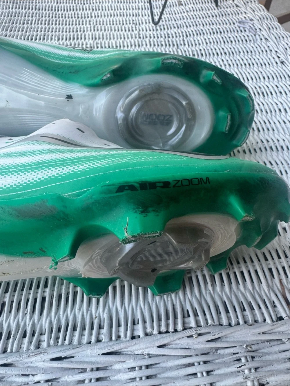 Nike Vapor Pro 1 Football Cleats White Stadium Green HM8850-100 Men’s 9